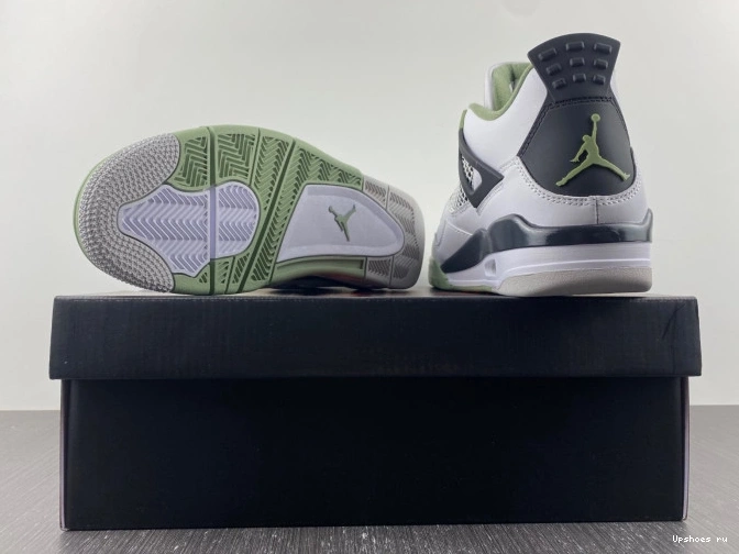 4 Retro Jordan Seafoam AQ9129-103 0204